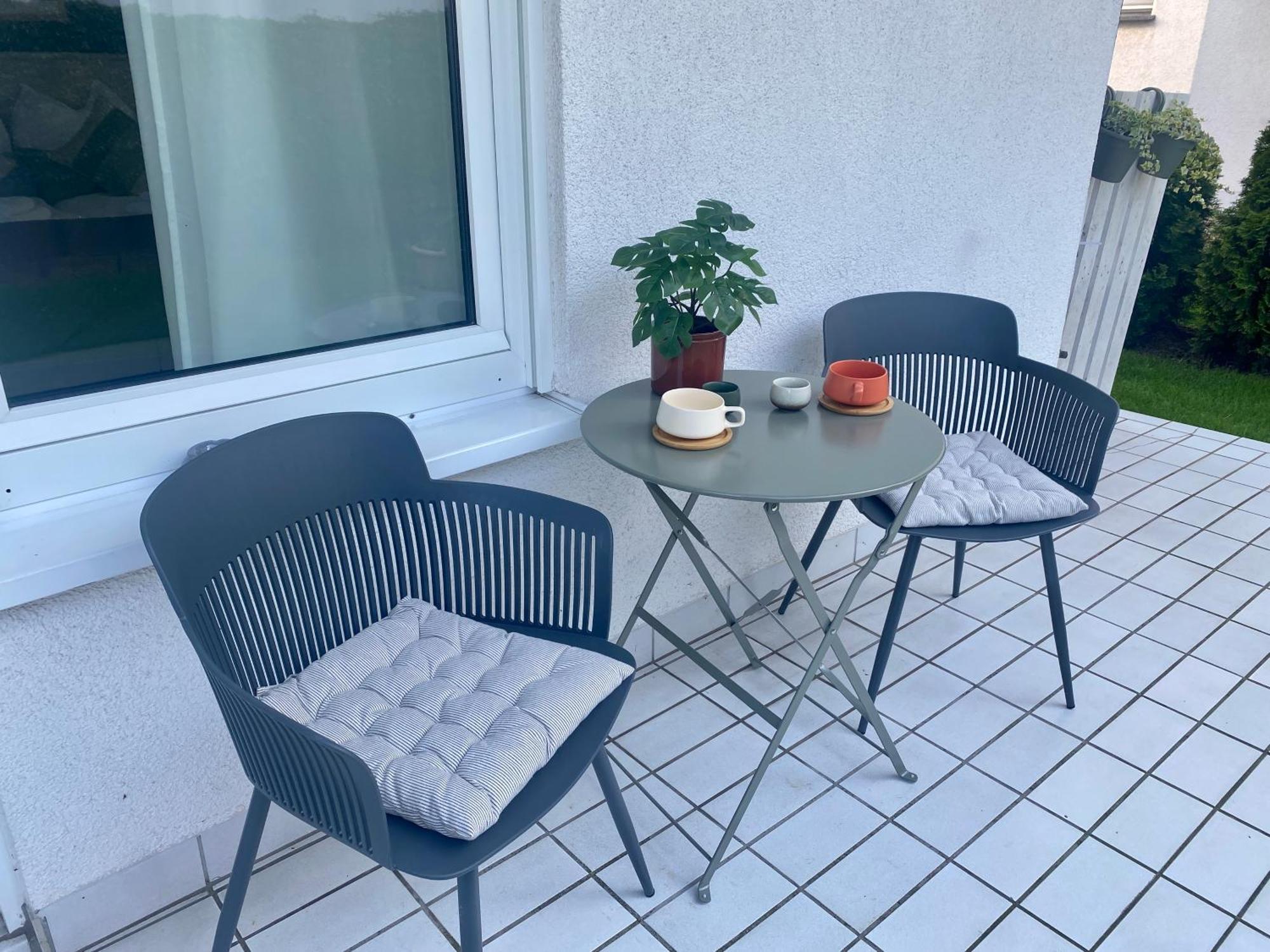 Moderne Wohnung Mit Terrasse & Parkplatz; Naehe Bwzk & Amazon Koblenz  Eksteriør bilde