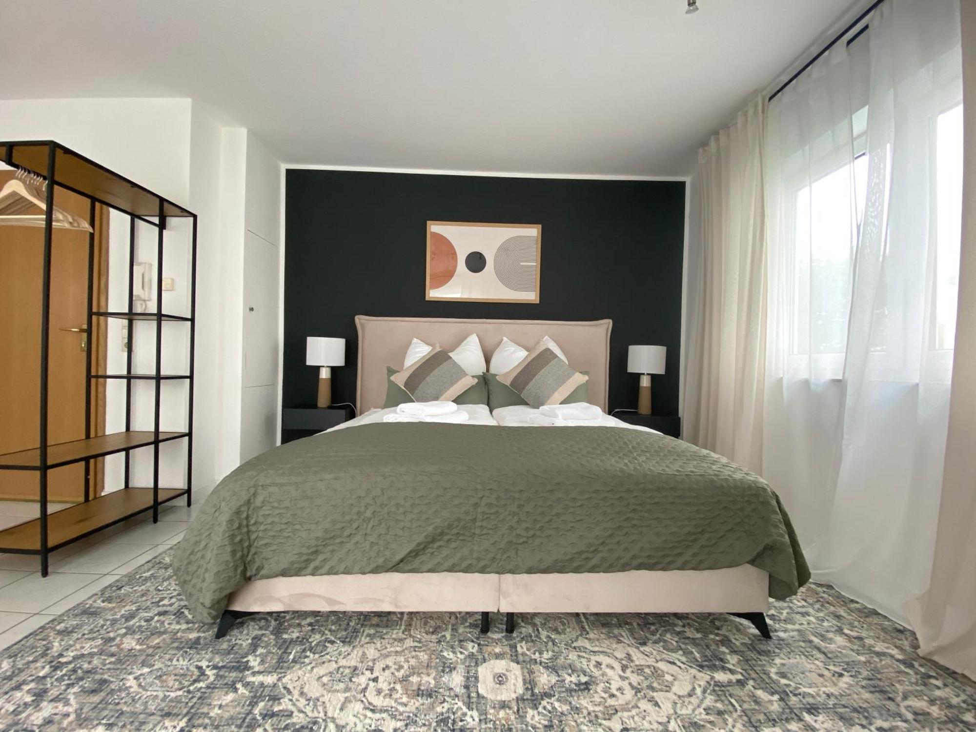 Moderne Wohnung Mit Terrasse & Parkplatz; Naehe Bwzk & Amazon Koblenz  Eksteriør bilde